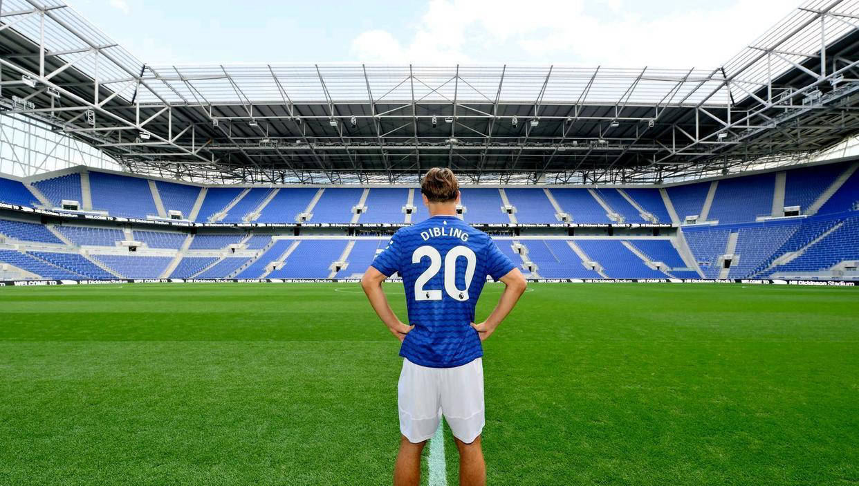 乐鱼在线娱乐-英格兰队斩获胜利，爆冷战胜对手