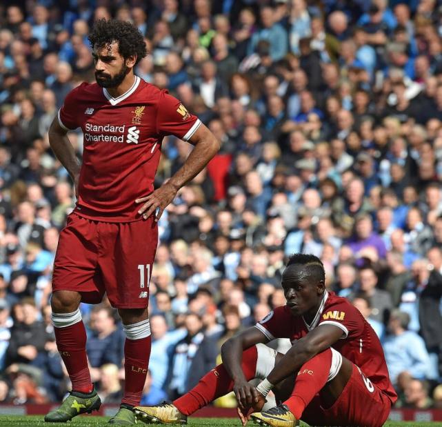 巴萨绝地反击拜仁,阿奎罗一己之力扛起全队 巴萨绝地反击拜仁,阿奎罗一己之力扛起全队