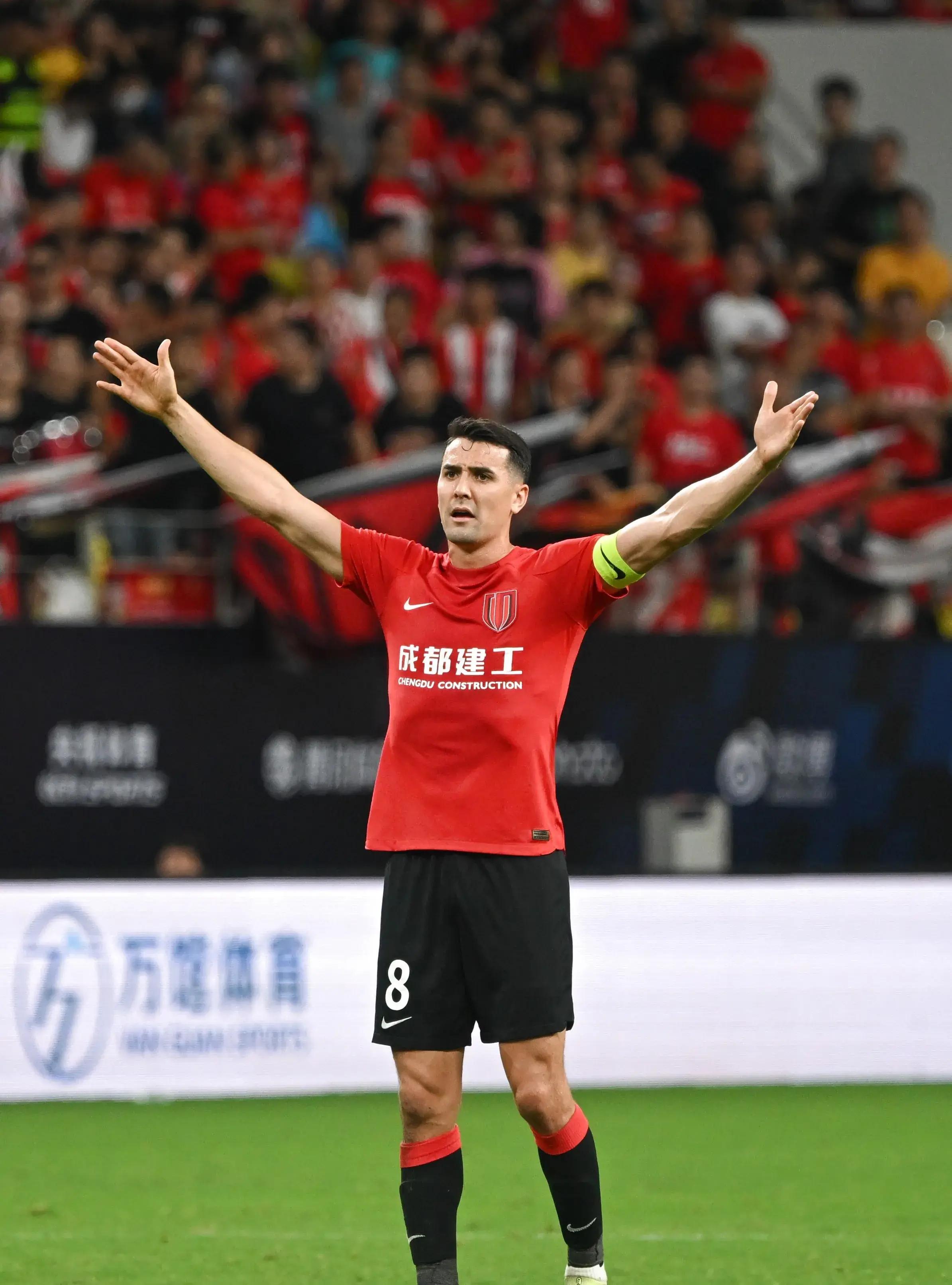 乐鱼-关于国家足球队时刻保持火热状态的信息