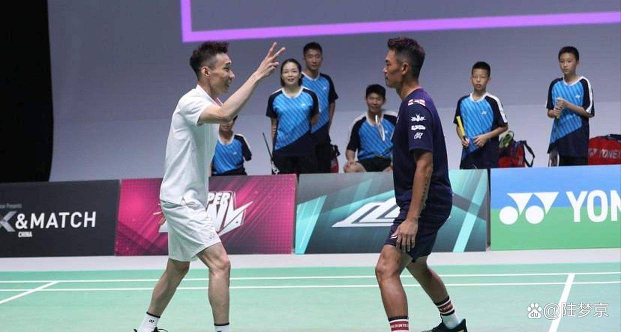 包含马来西亚羽毛球队鏖战中国羽毛球队，林丹打破历史纪录的词条